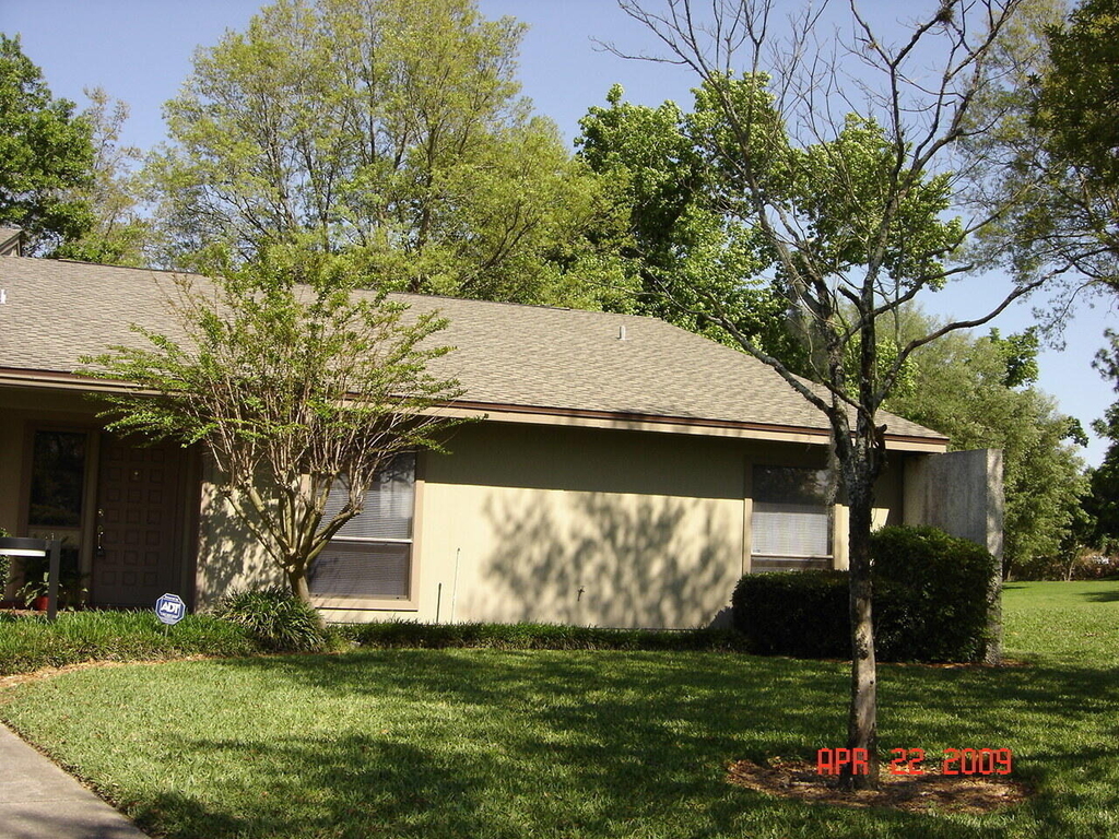 10123 Cross Green Way - Photo 2