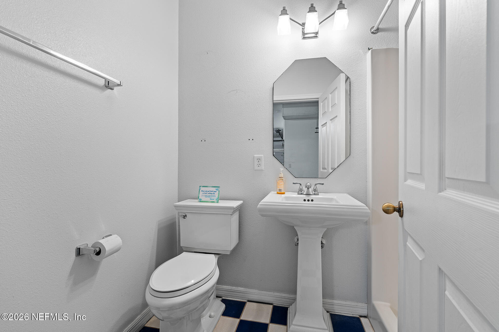 1708 Castile Street - Photo 36