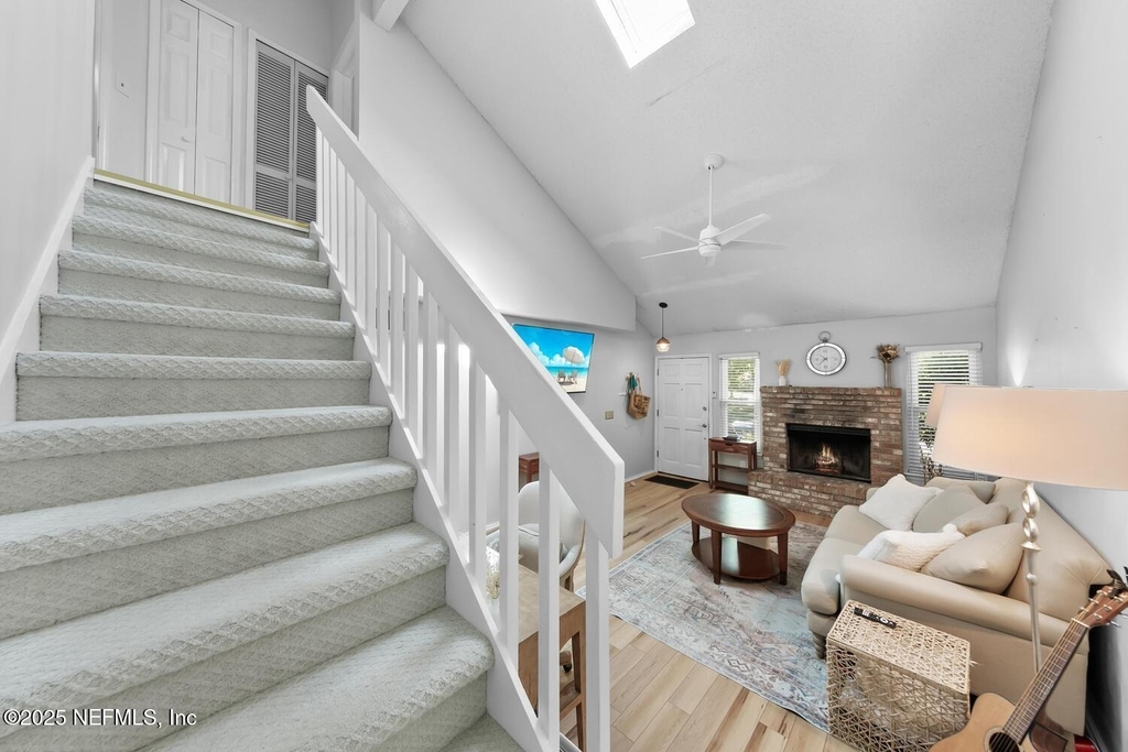 7714 Greenwich Court W - Photo 11