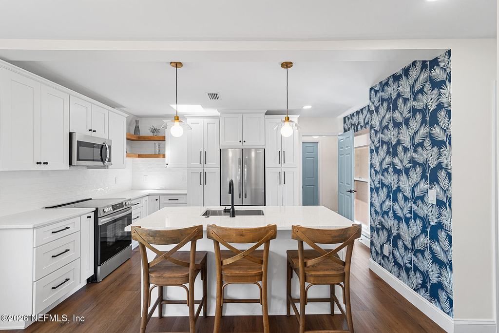 232 32nd Avenue S - Photo 1
