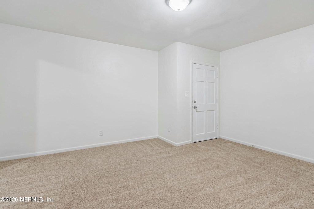 2775 Herschel Street - Photo 6