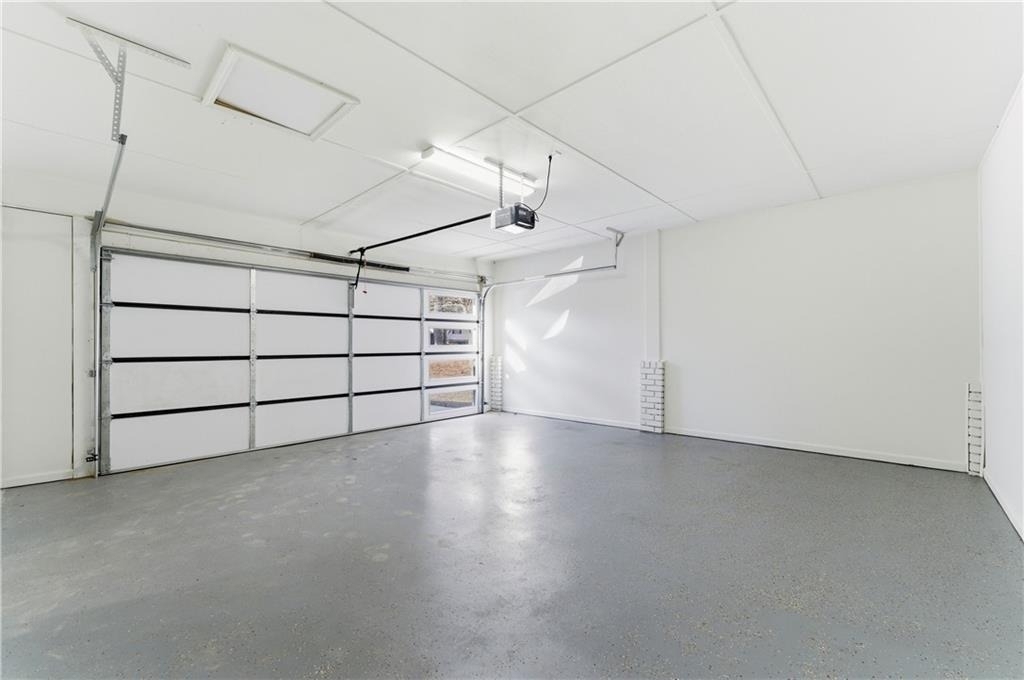 1715 Crestline Drive Ne - Photo 15
