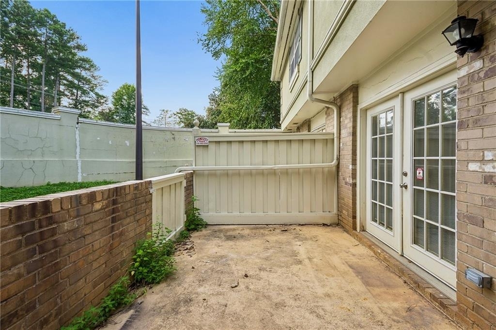 6900 Roswell Road - Photo 20