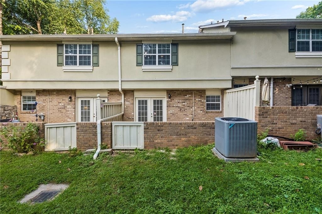 6900 Roswell Road - Photo 21