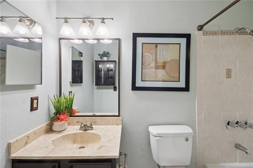 6900 Roswell Road - Photo 10