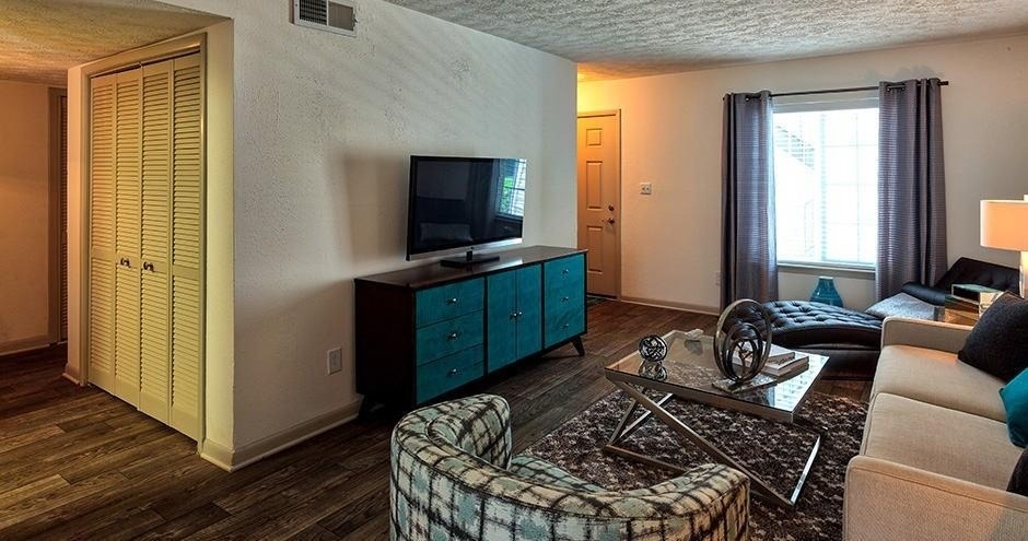 8601 Roberts Drive - Photo 5