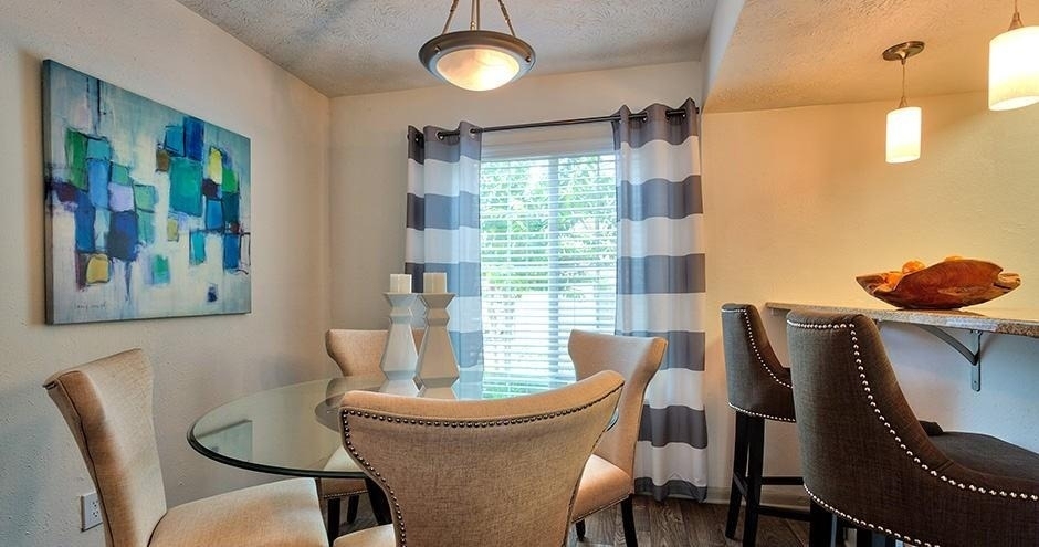 8601 Roberts Drive - Photo 3