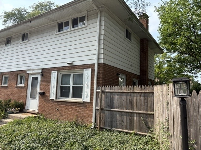 822 Skokie Boulevard - Photo 0