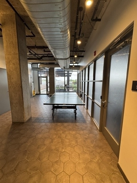 504 N Green Street - Photo 1