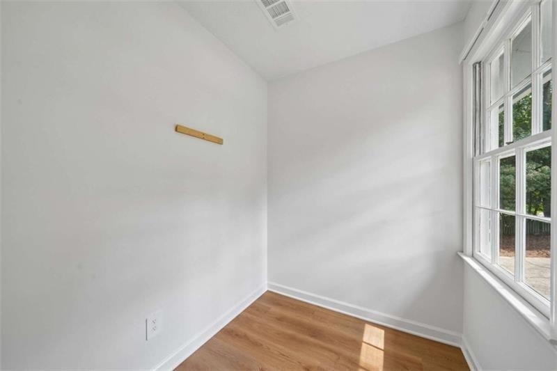 5132 Willow Point Parkway - Photo 17