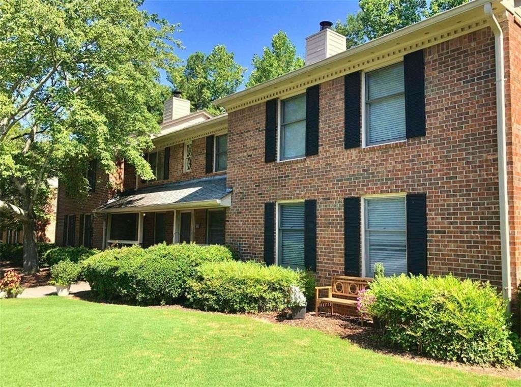 1831 Briarcliff Circle Ne - Photo 17