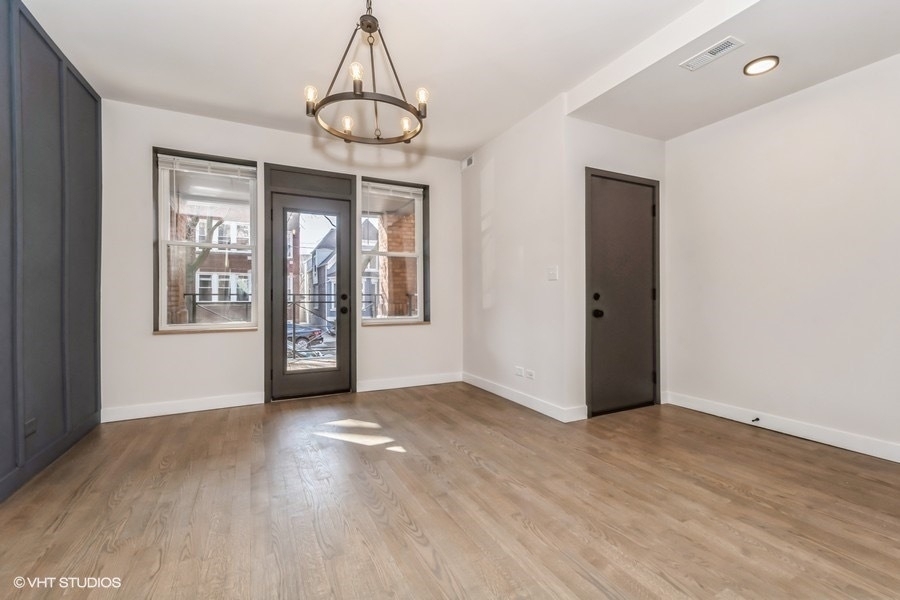 2620 W Rice Street - Photo 1