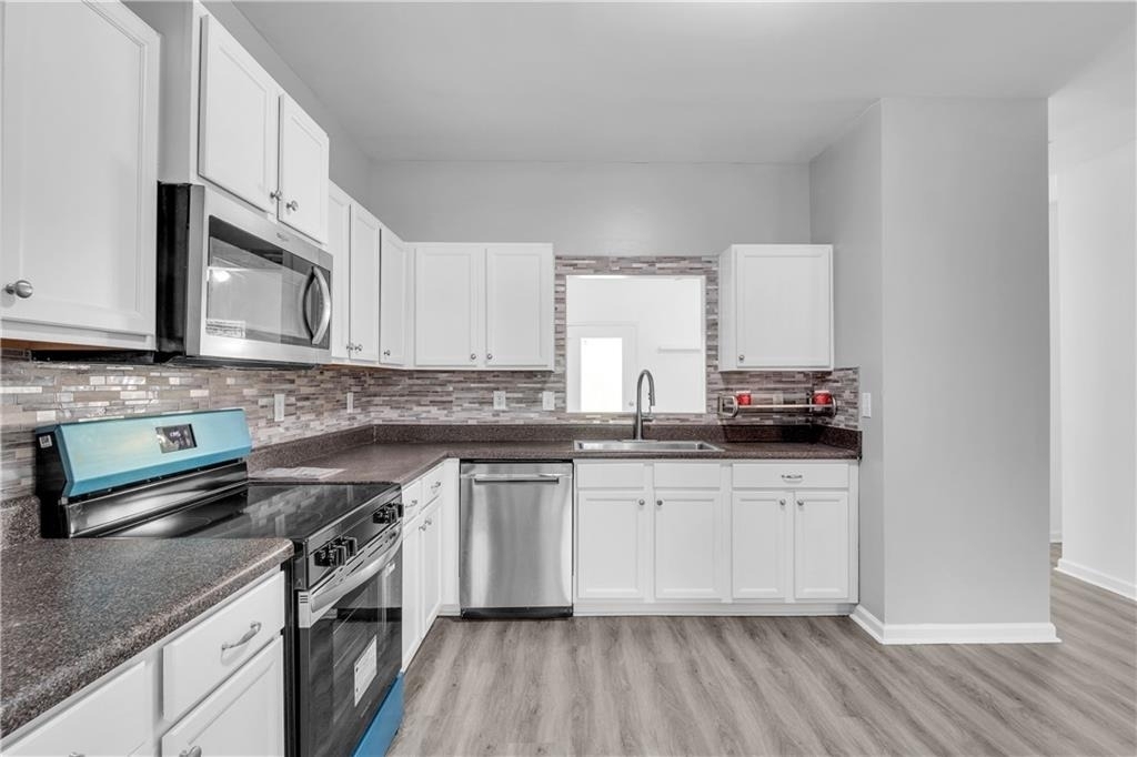 2827 Creek Bottom Court - Photo 13