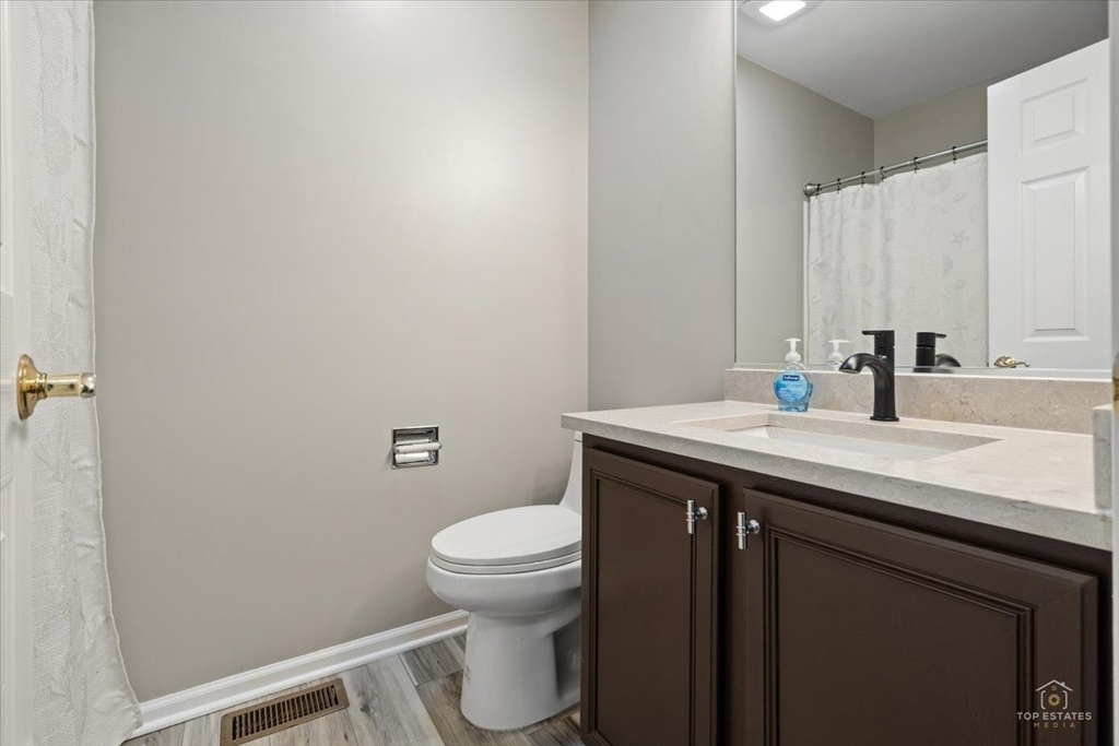 126 Bay Drive - Photo 13