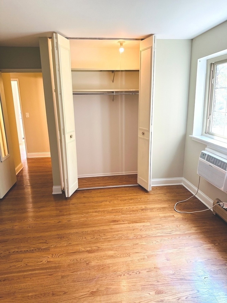 6300 W Irving Park Road - Photo 5