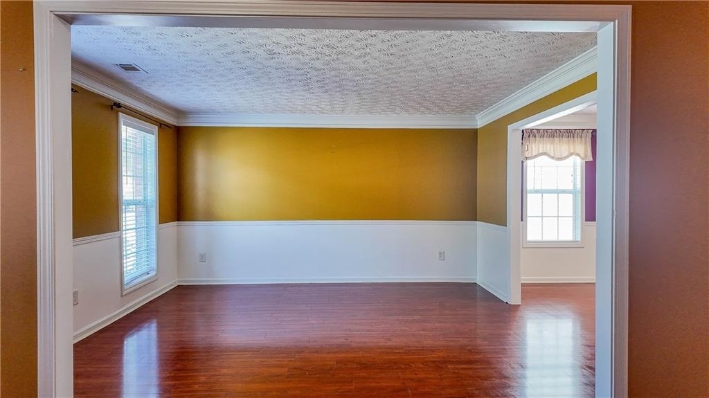 2760 Rusticwood Drive - Photo 4
