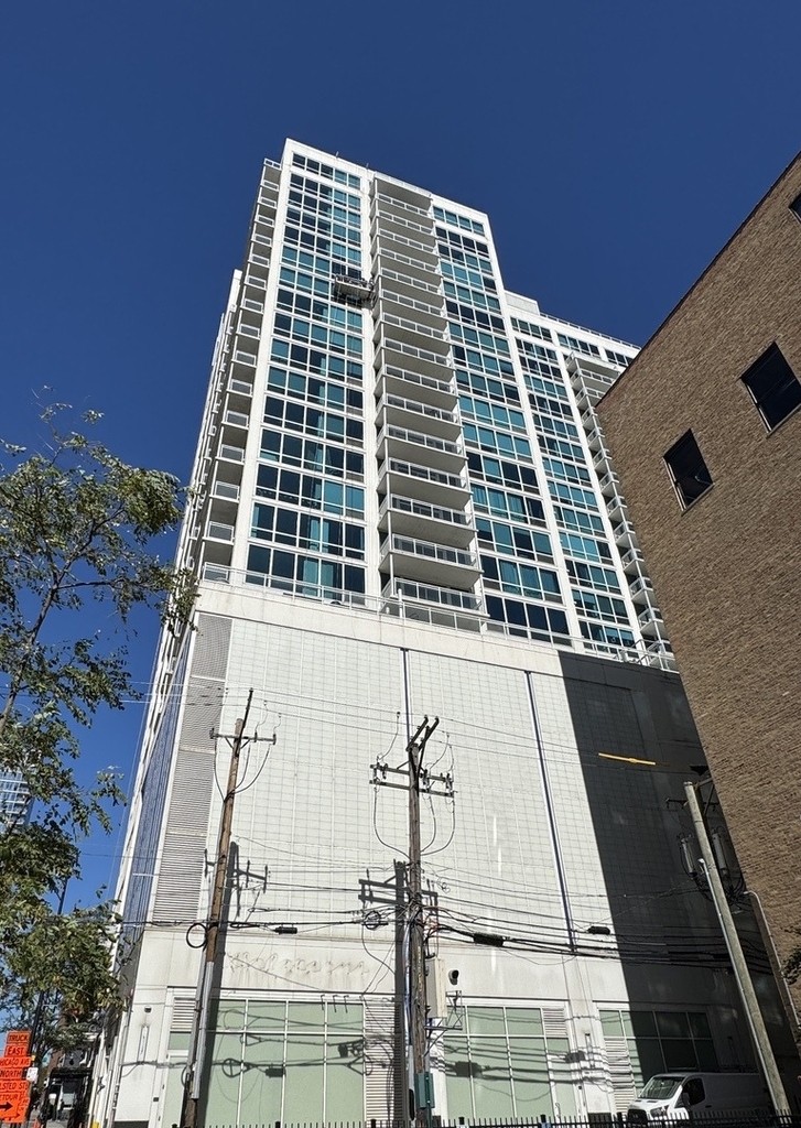 757 N Orleans Street - Photo 0