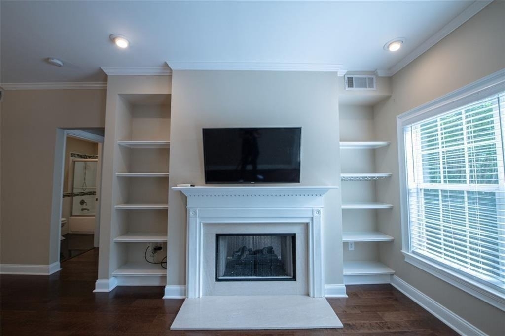 3275 Ne Lenox Road Ne - Photo 9