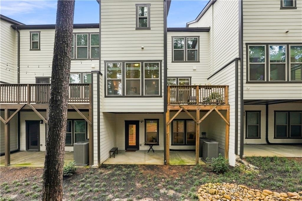 1340 Stanley Park Drive - Photo 28