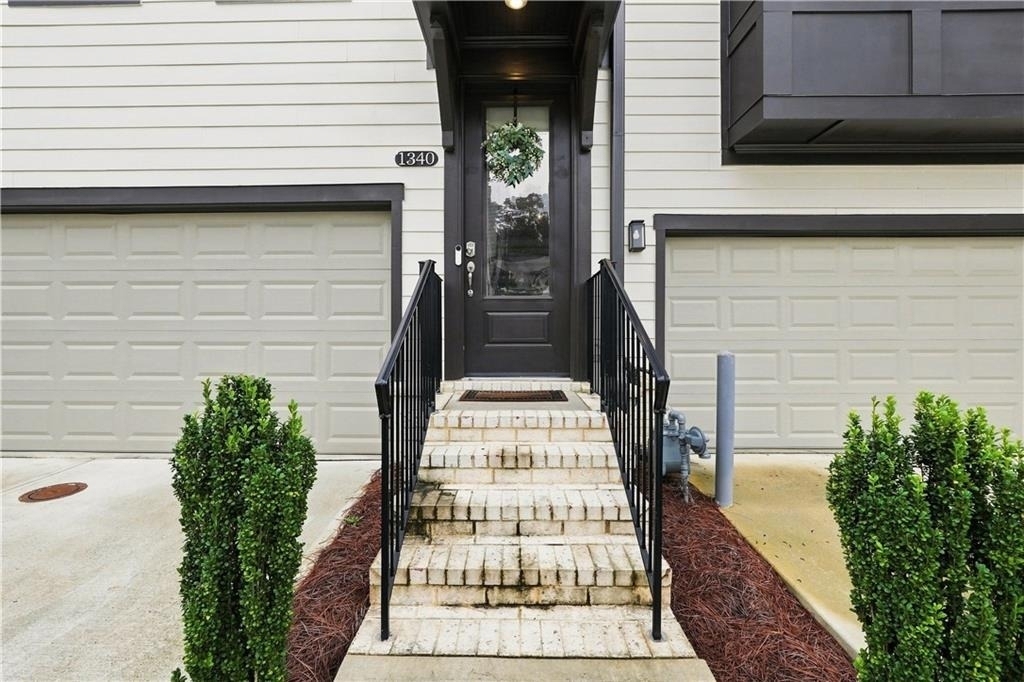 1340 Stanley Park Drive - Photo 3