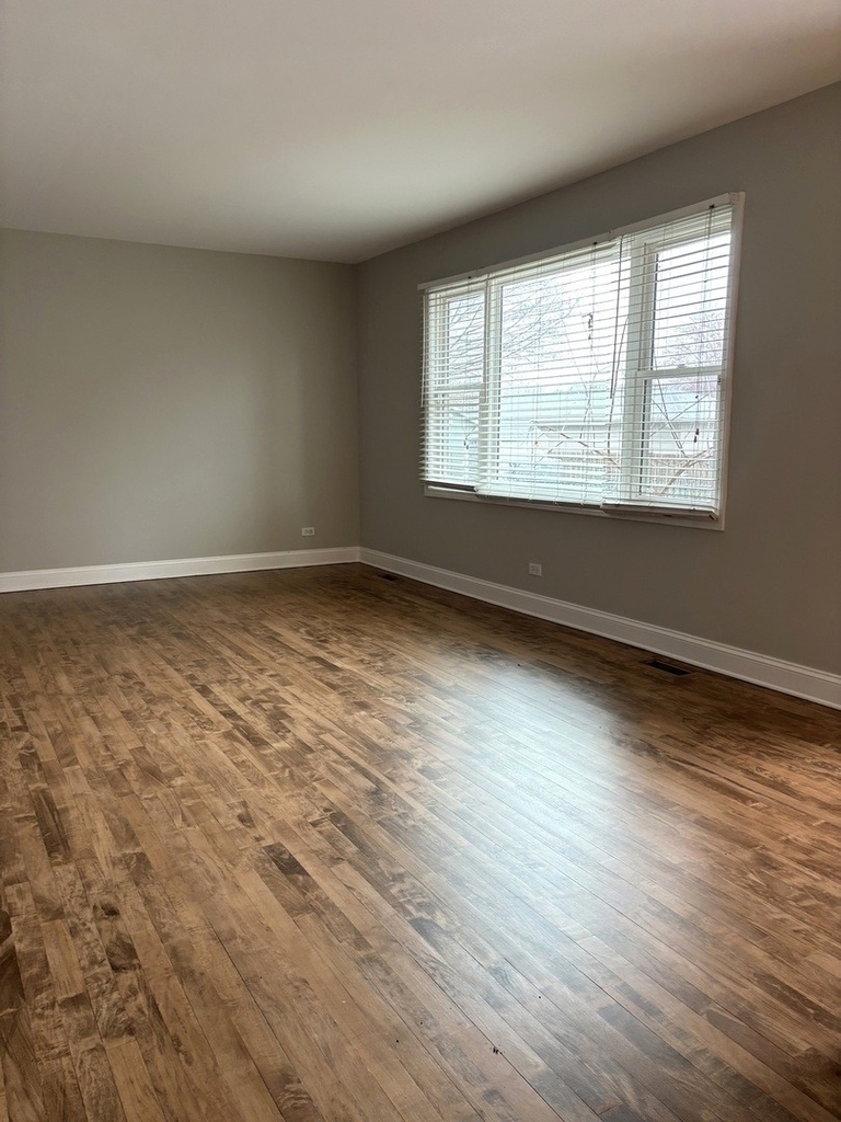 1667 Hinterlong Lane - Photo 7