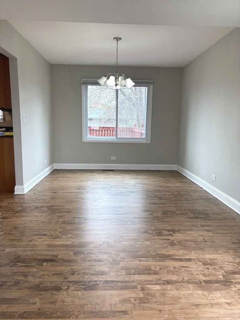 1667 Hinterlong Lane - Photo 3