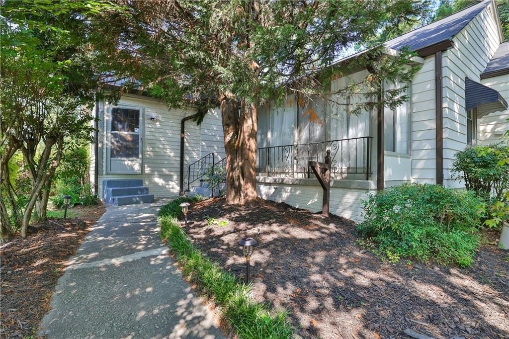 616 Darlington Road Ne - Photo 8