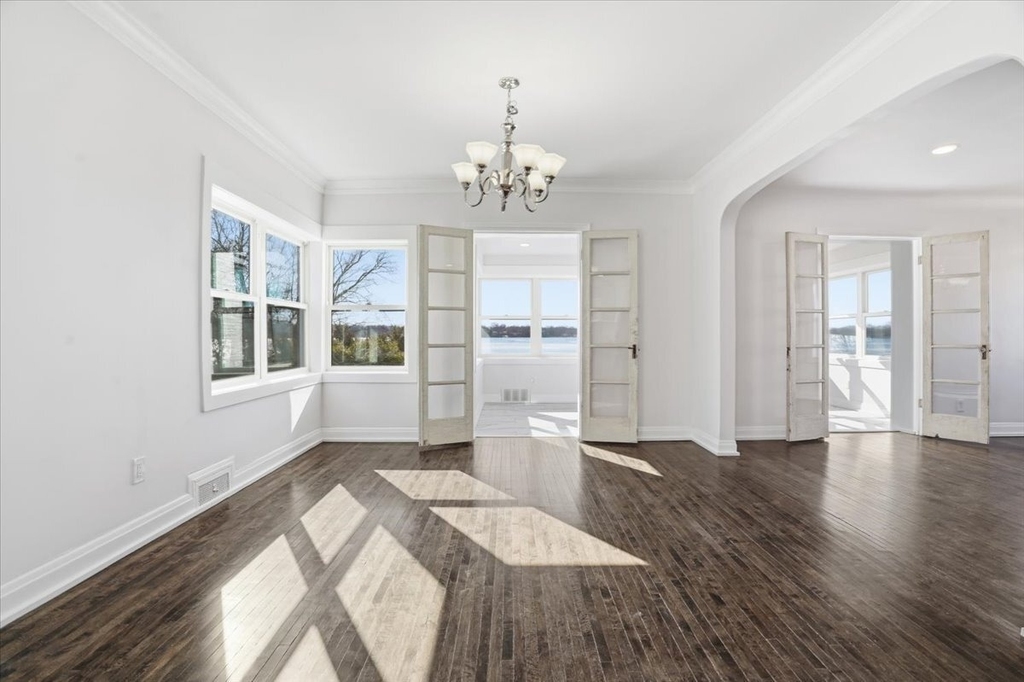297 E Lakeview Avenue - Photo 12
