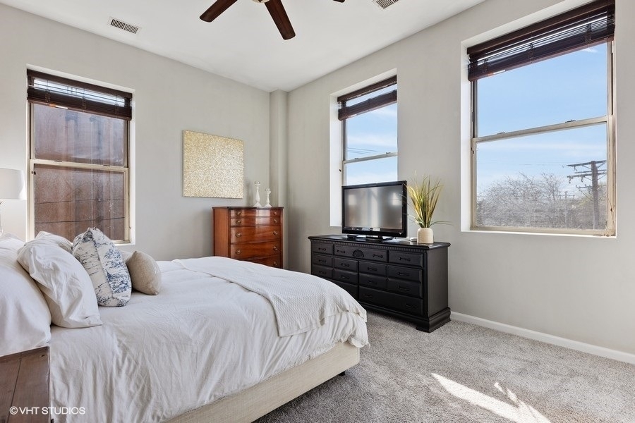 1350 W Fullerton Avenue - Photo 11