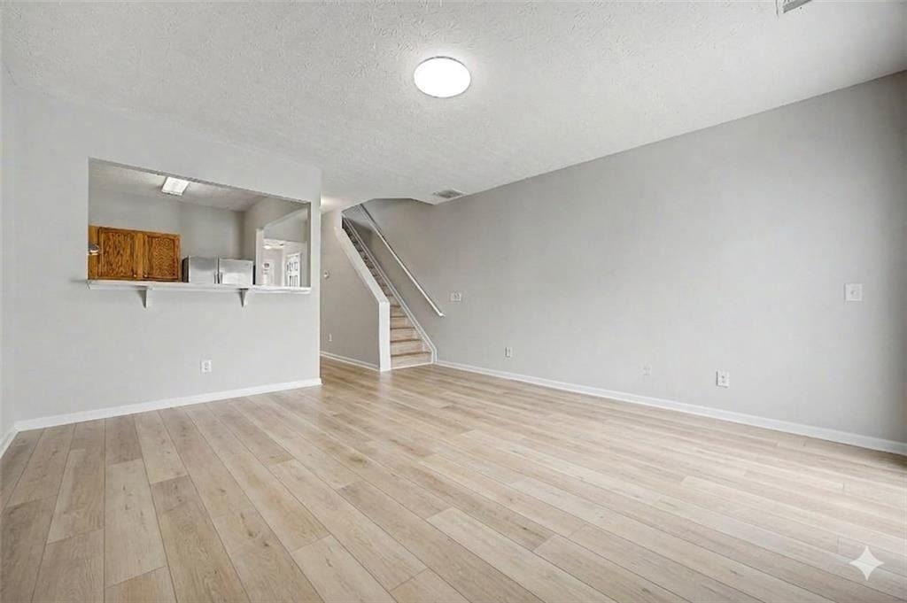 1212 Penhurst Way - Photo 3
