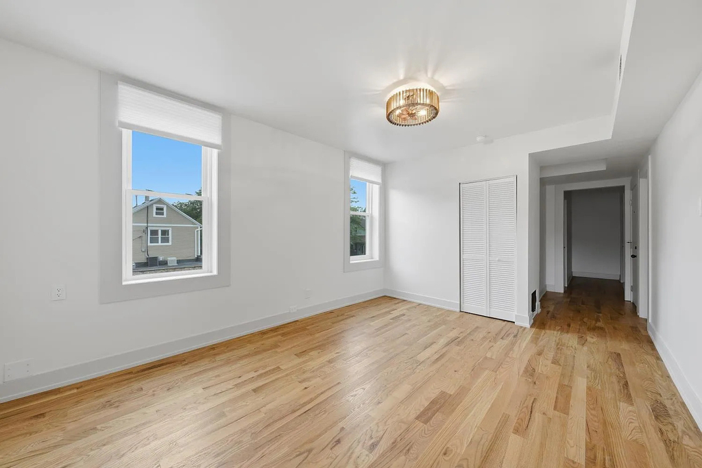 1514 W Fry Street - Photo 4