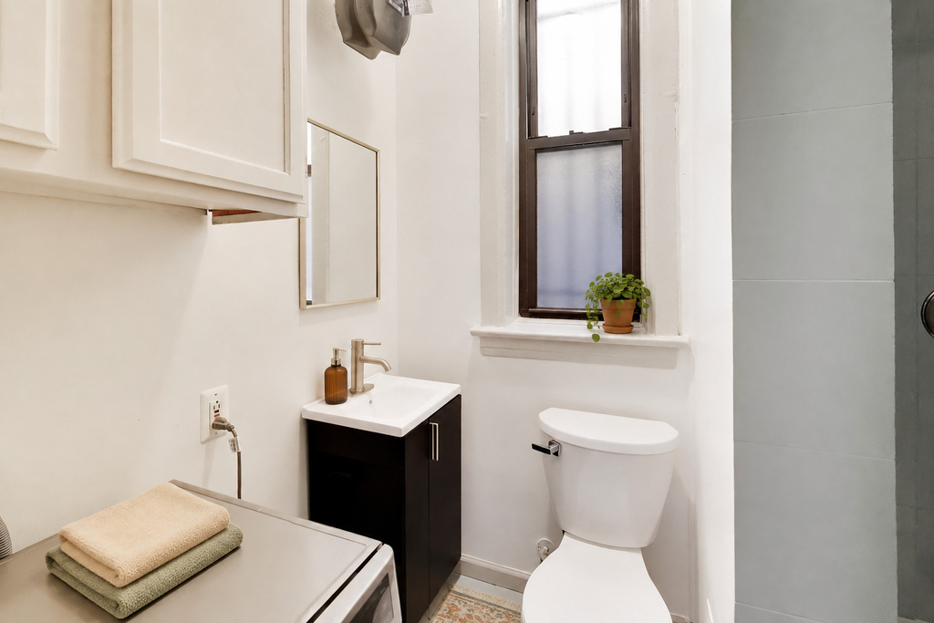 1532 N Greenview Avenue - Photo 9