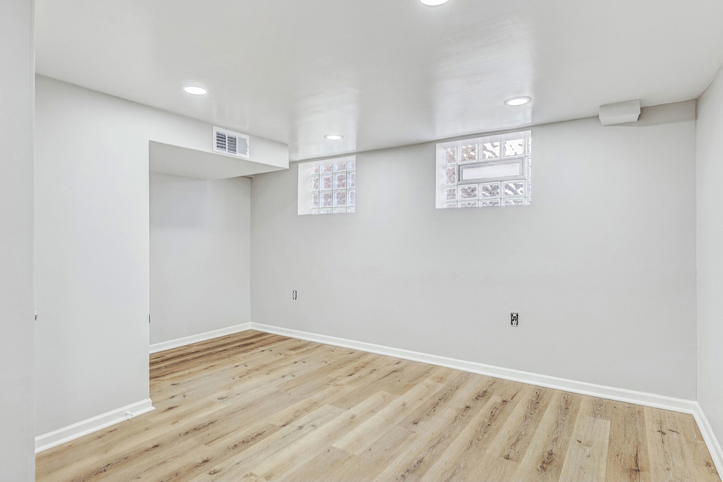 1644 N 73rd Court - Photo 32