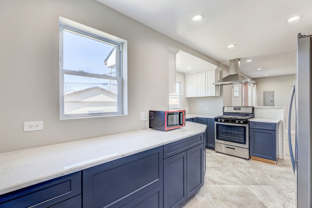 1644 N 73rd Court - Photo 14