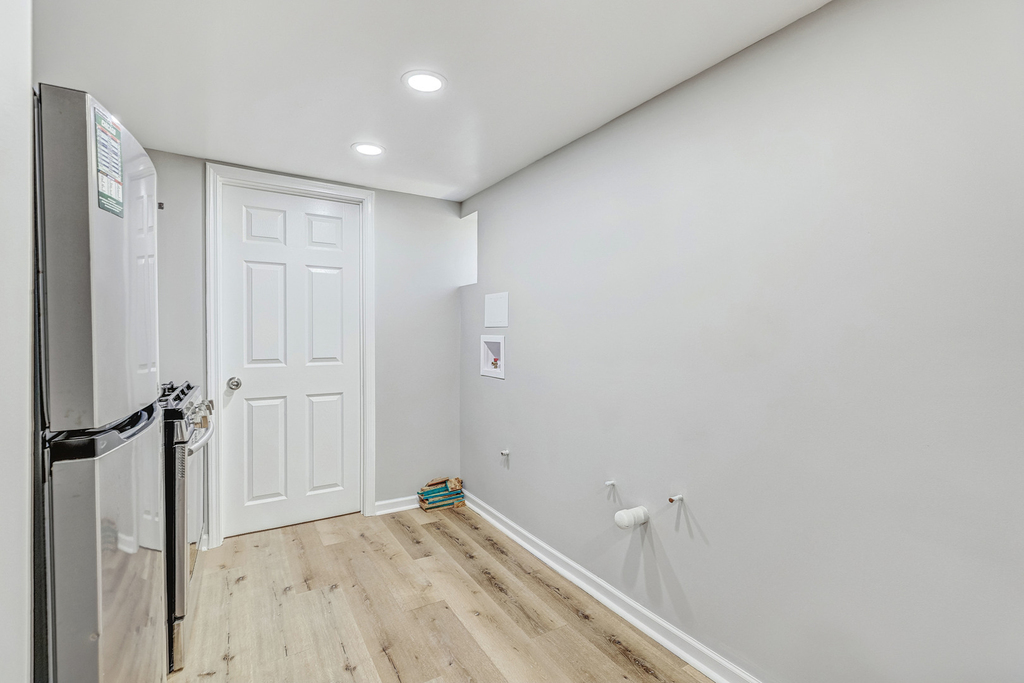 1644 N 73rd Court - Photo 31