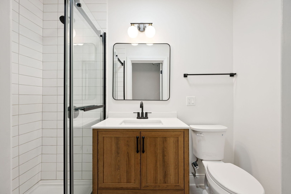 1338 W Hollywood Avenue - Photo 14