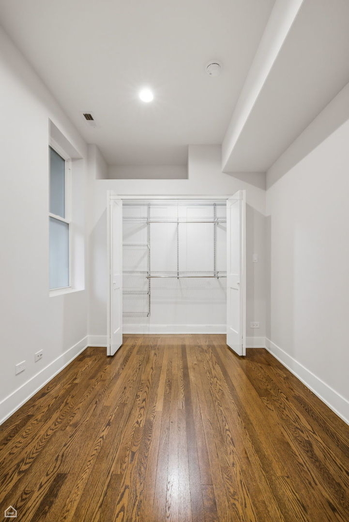 6914 N Sheridan Road - Photo 30