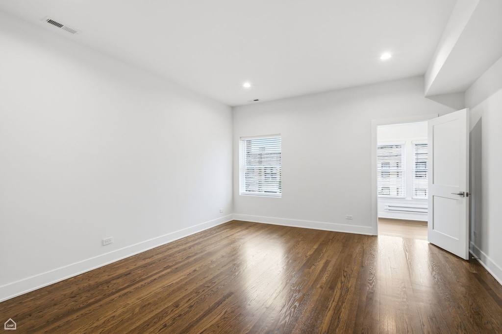 6914 N Sheridan Road - Photo 16