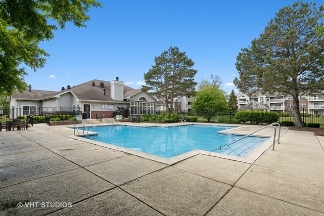 33 Kensington Circle - Photo 3