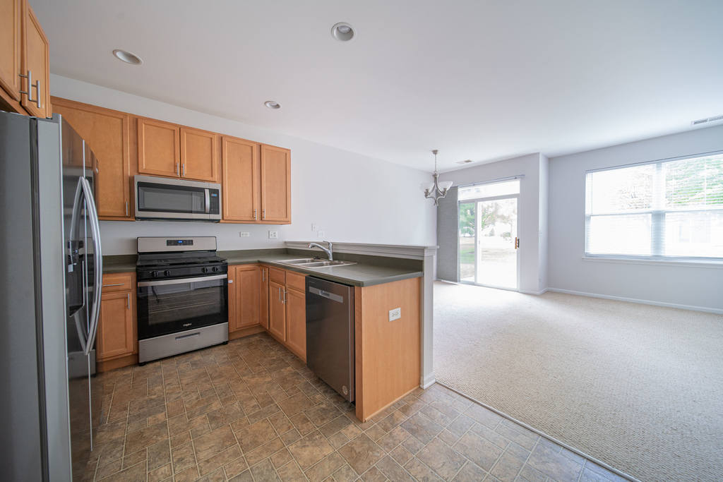 1450 Prescott Drive - Photo 4