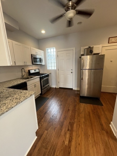 2840 W Addison Street - Photo 2