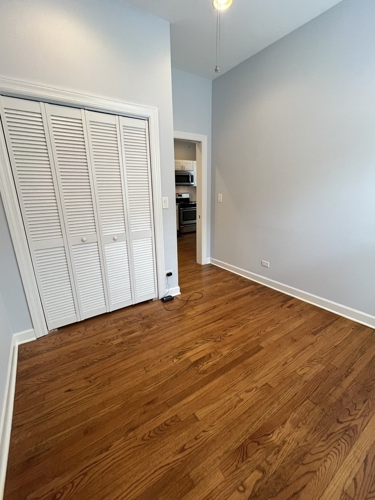 2840 W Addison Street - Photo 12