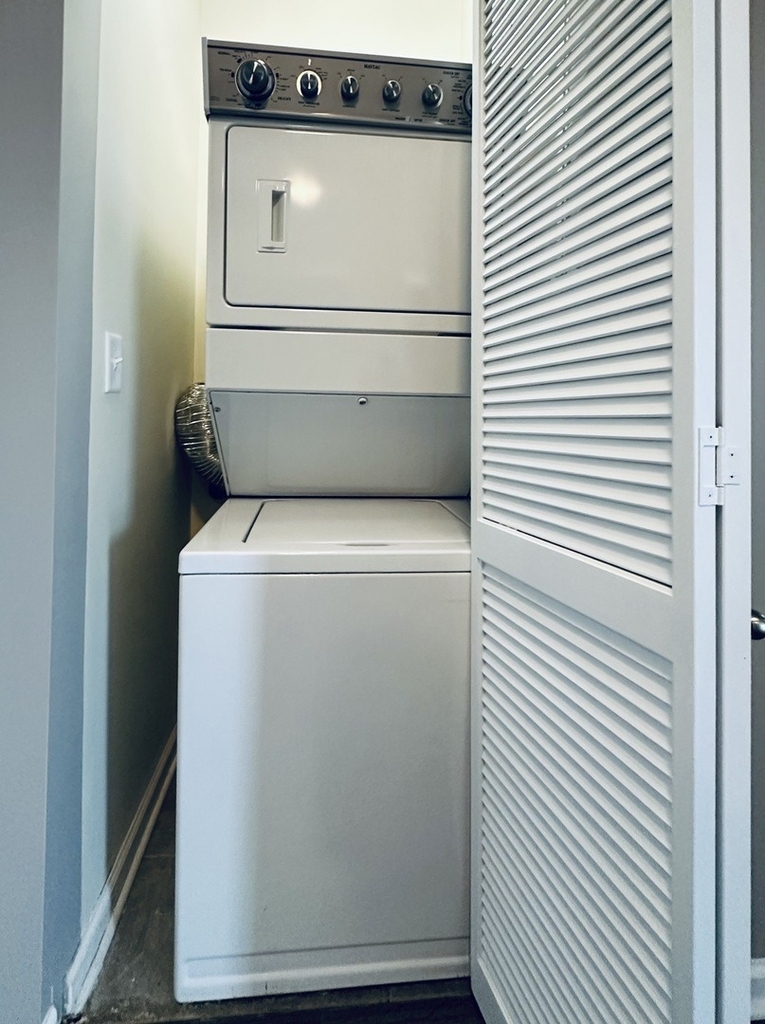 2300 S Michigan Avenue - Photo 10