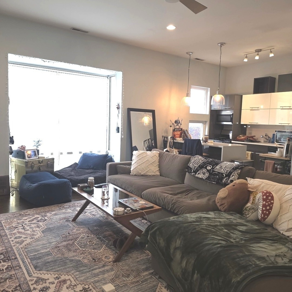 2456 N California Avenue - Photo 5