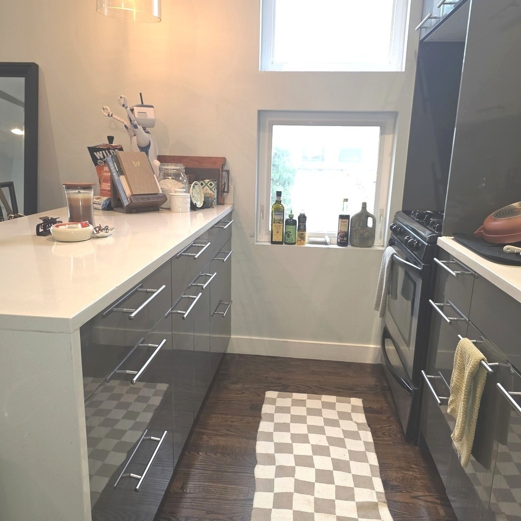 2456 N California Avenue - Photo 2