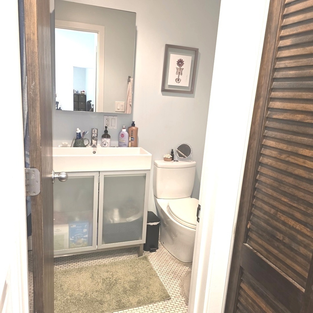 2456 N California Avenue - Photo 10