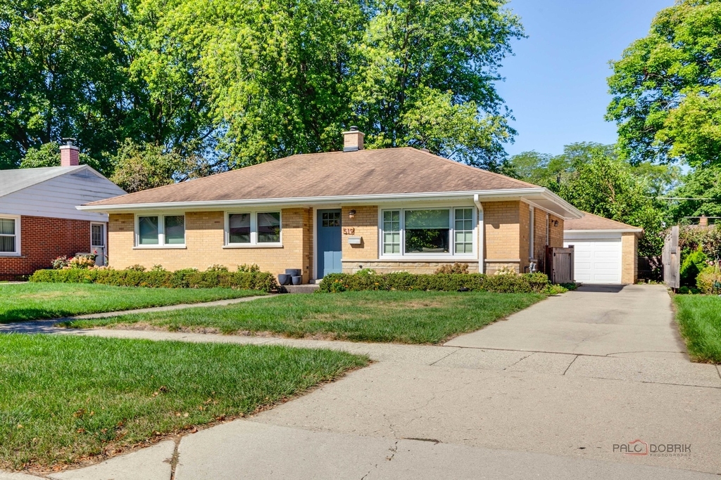 519 Dawes Street - Photo 0