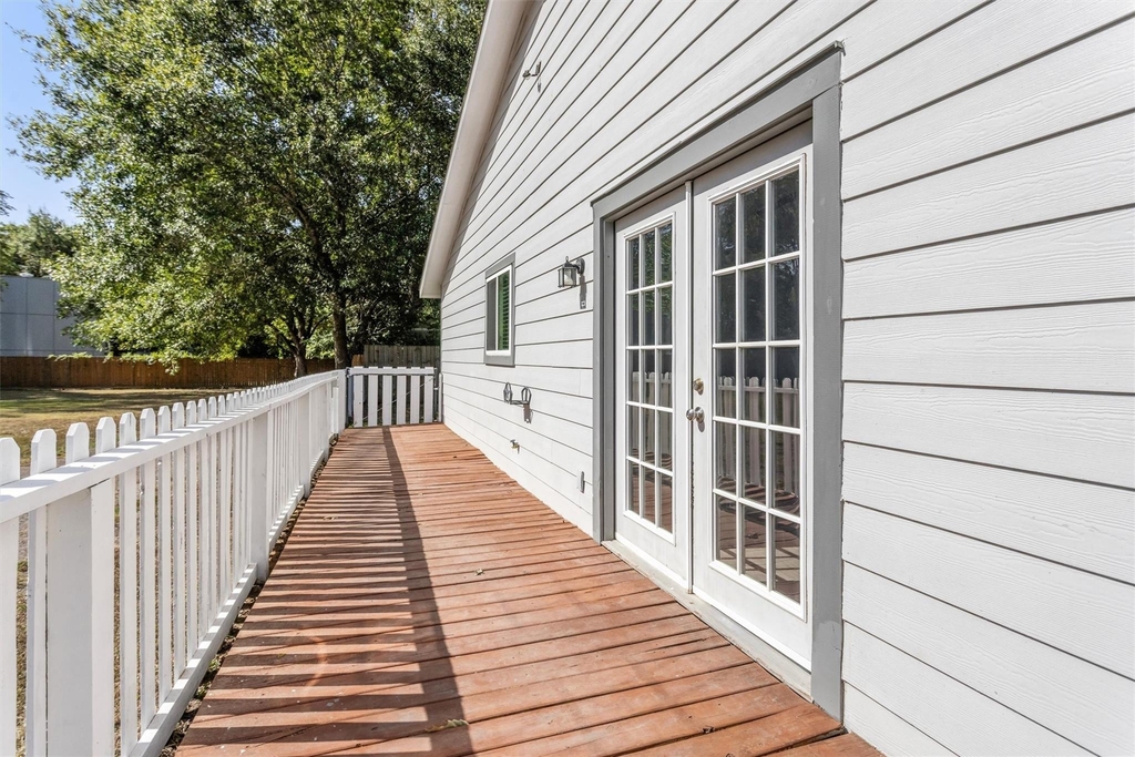 909 Stewart Street - Photo 25