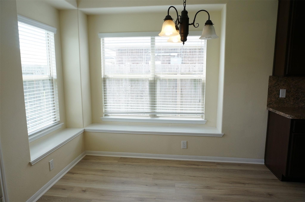 2622 Whitetip Court - Photo 7