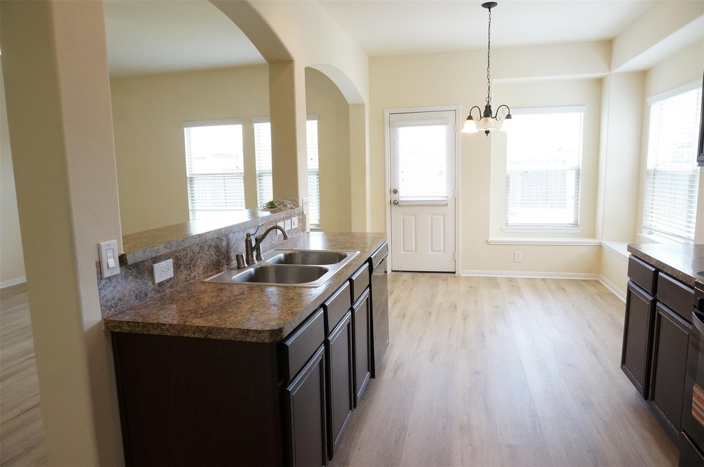 2622 Whitetip Court - Photo 11